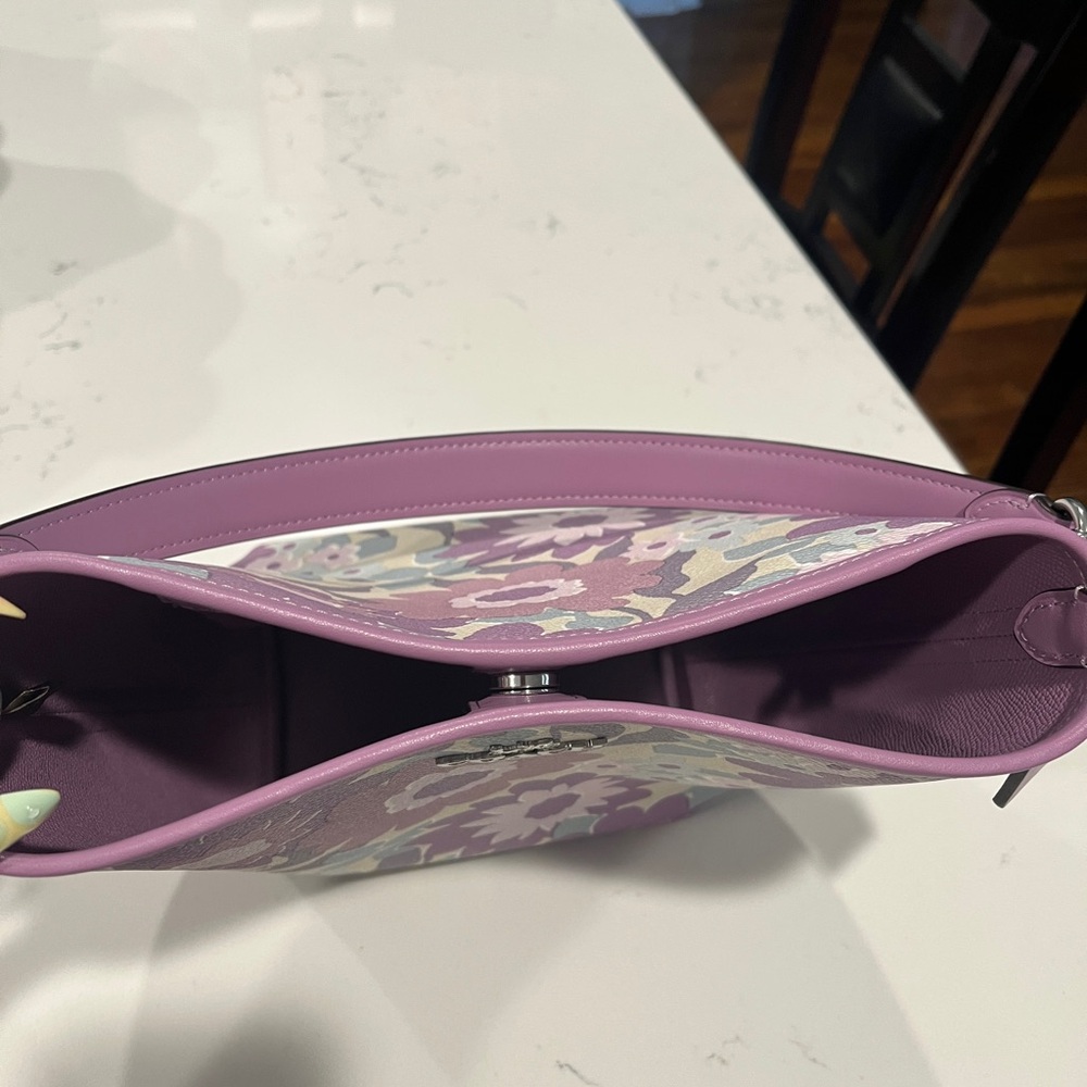 💜New! Coach! - Picture 13 of 16